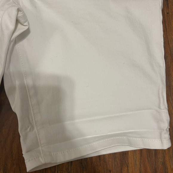 A.N.A White Denim Bermuda Shorts With Pockets and Zipper Button Closure - Picture 3 of 13